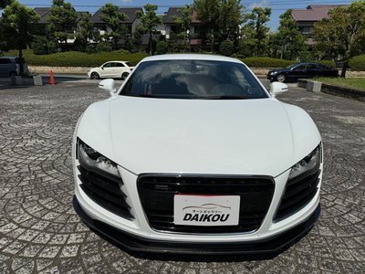 AUDI R8 - 2