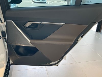 2024 BMW 5 SERIES TOURING 缩略图 52