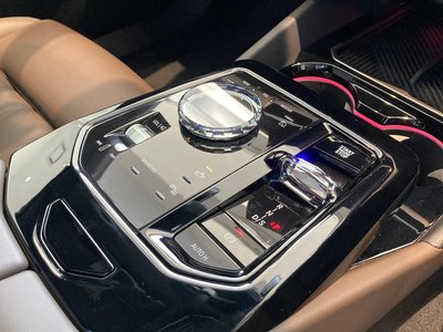 2024 BMW 5 SERIES TOURING 缩略图 33
