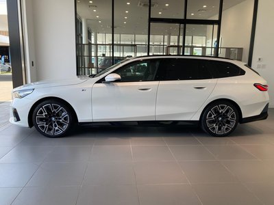 2024 BMW 5 SERIES TOURING 缩略图 11