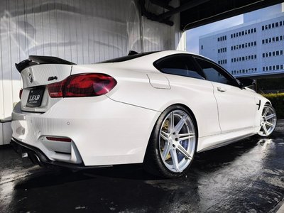 BMW M4 COUPE - 2