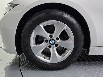 صورة 6 لـ 2015 BMW 3 SERIES