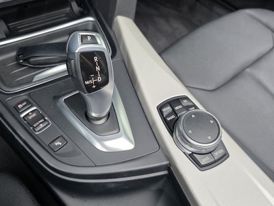 صورة مصغرة 12 لـ 2015 BMW 3 SERIES
