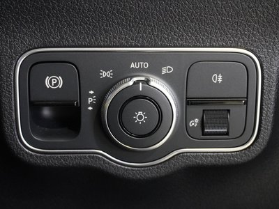 2024 Mercedes-BENZ GLB — миниатюра 28