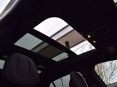 MERCEDES-BENZ E-CLASS - 5