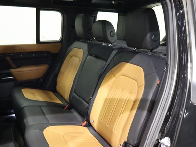 LAND ROVER DEFENDER - 5