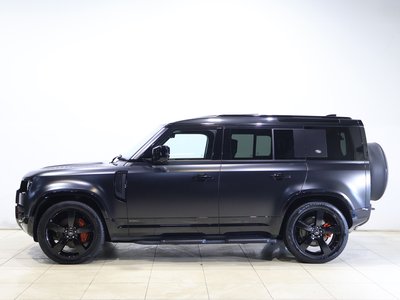 LAND ROVER DEFENDER - 6