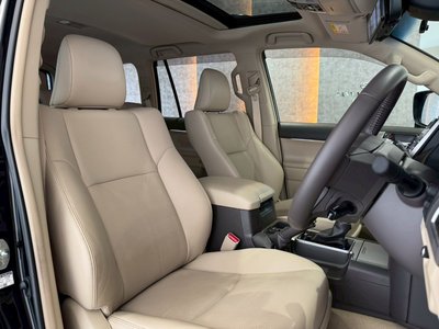 صورة مصغرة 41 لـ 2023 Toyota LAND CRUISER PRADO