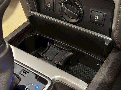 صورة مصغرة 68 لـ 2023 Toyota LAND CRUISER PRADO