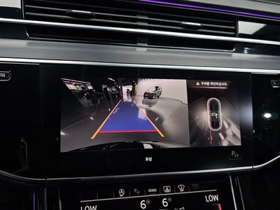 2021 AUDI A8 缩略图 16