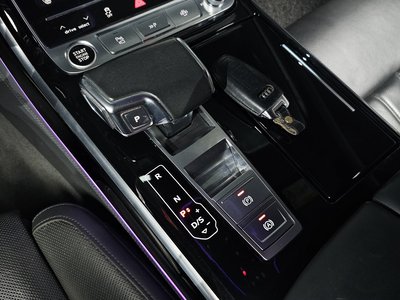 2021 AUDI A8 照片 9