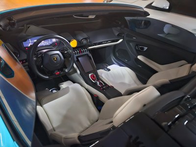 LAMBORGHINI HURACAN - 5