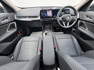 صورة 6 لـ 2023 BMW X1