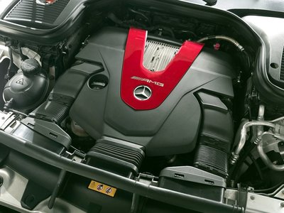 MERCEDES-BENZ GLC - 7