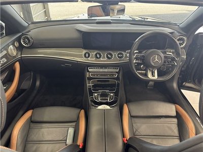MERCEDES-BENZ E-CLASS - 3