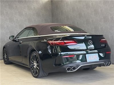 MERCEDES-BENZ E-CLASS - 2