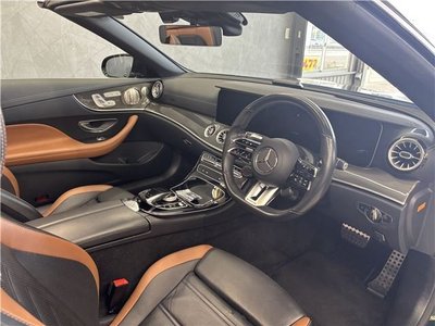 MERCEDES-BENZ E-CLASS - 6