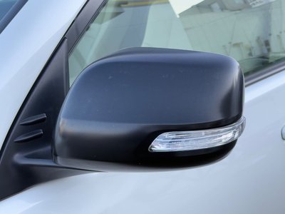 TOYOTA LAND CRUISER PRADO - 10