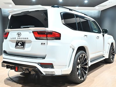 TOYOTA LAND CRUISER 300 - 2