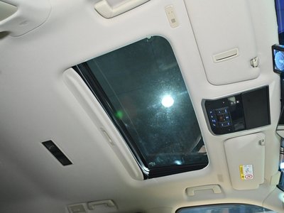 TOYOTA LAND CRUISER 300 - 10