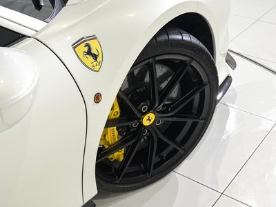 صورة مصغرة 26 لـ 2020 Ferrari 488 PISTA