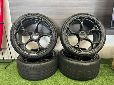 ALFA ROMEO JULIA - 4