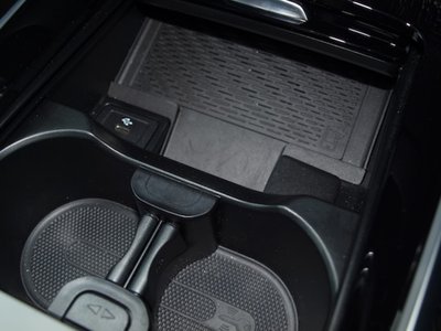 2025 Mercedes-BENZ GLB thumbnail 27