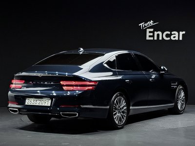 2021 Genesis G80 (RG3) photo 2