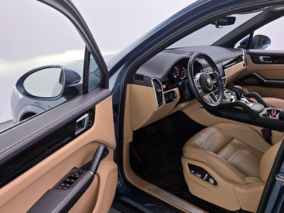PORSCHE CAYENNE - 10