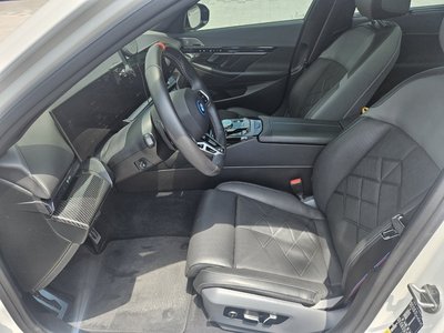 2024 BMW I5 — миниатюра 16