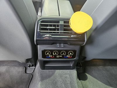 2024 BMW I5 — миниатюра 18