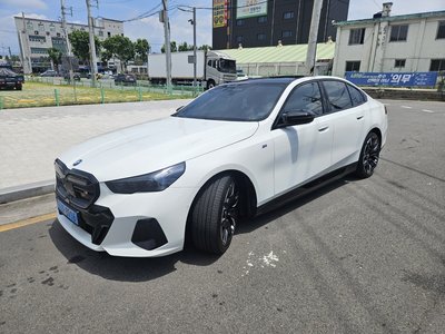 2024 BMW I5 — фото 2