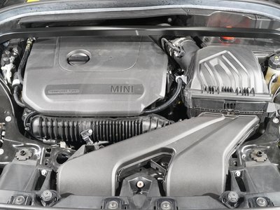 MINI MINI CROSSOVER - 7