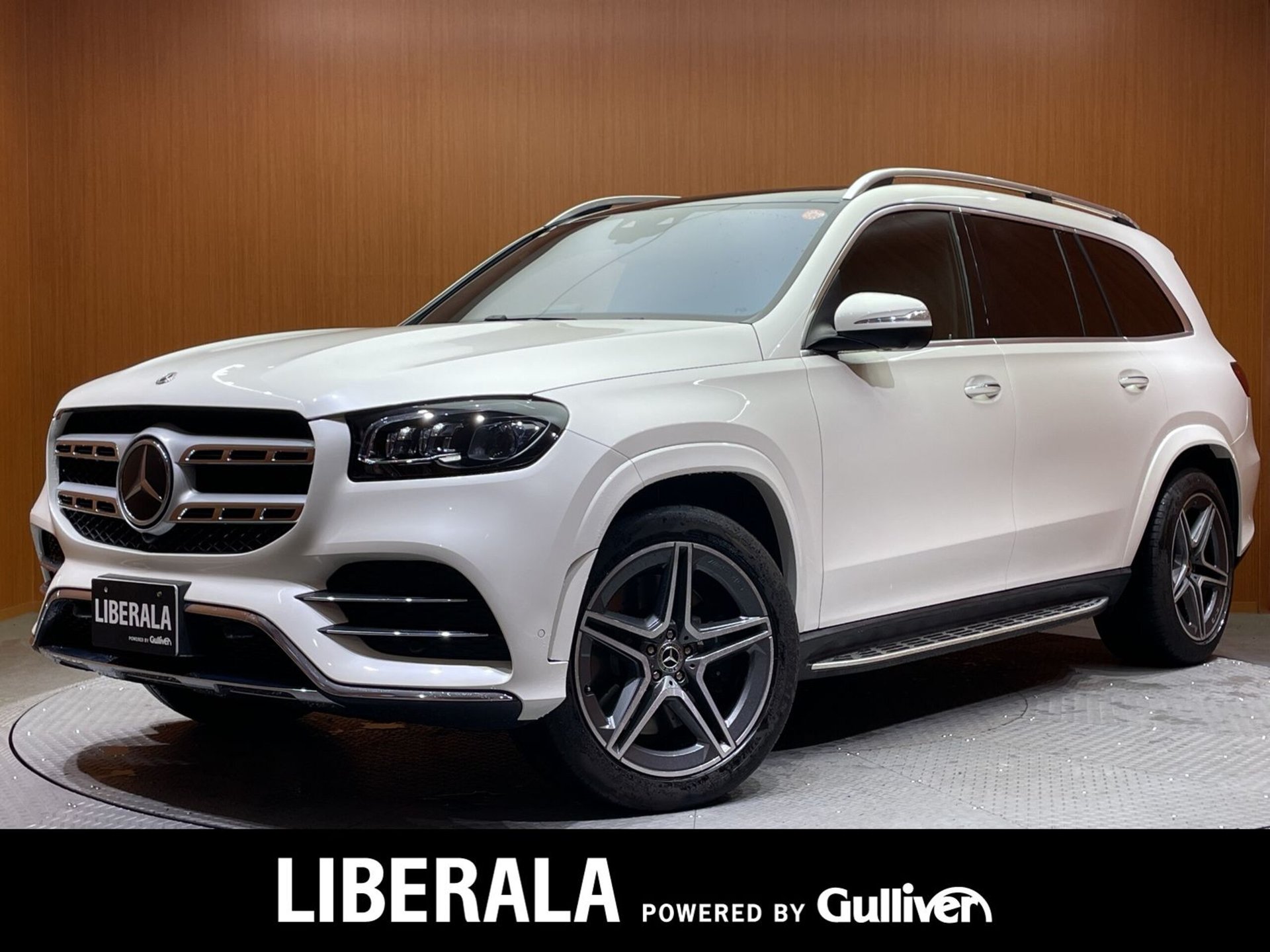 MERCEDES-BENZ GLS - View 1