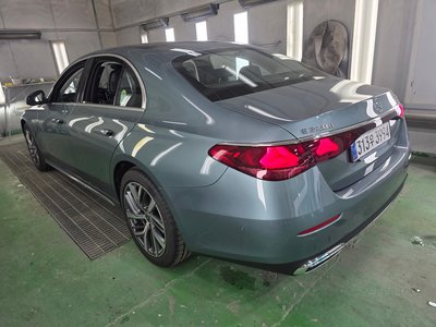 MERCEDES-BENZ E-CLASS - 4