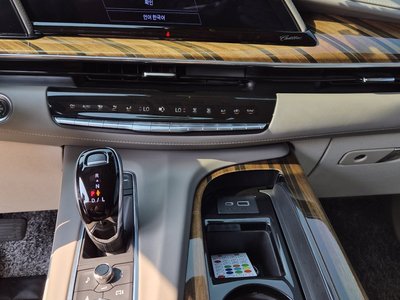 صورة 7 لـ 2022 Cadillac ESCALADE 5TH GENERATION