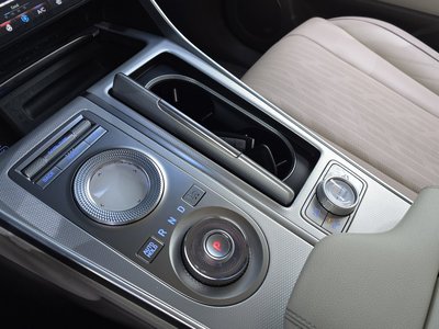 صورة مصغرة 12 لـ 2020 Genesis GV80