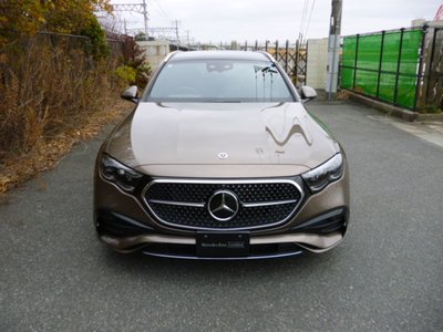 MERCEDES-BENZ E-CLASS - 2