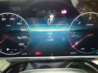 MERCEDES-BENZ E-CLASS - 10