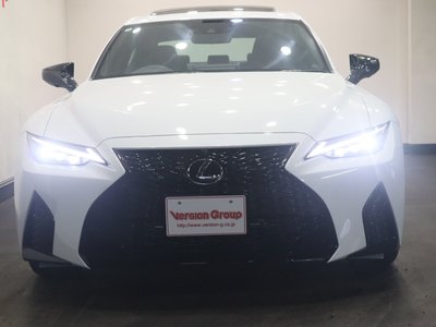 LEXUS IS - 8