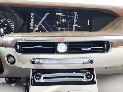 2019 Genesis G90 — миниатюра 18