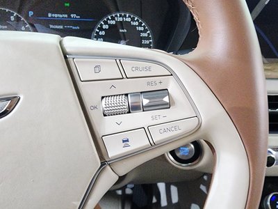 2019 Genesis G90 — миниатюра 23
