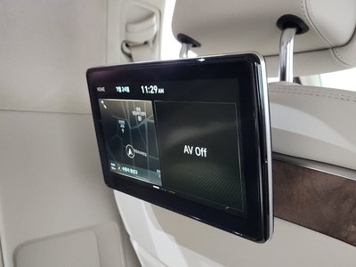2019 Genesis G90 — миниатюра 35