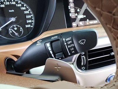 2019 Genesis G90 — миниатюра 30