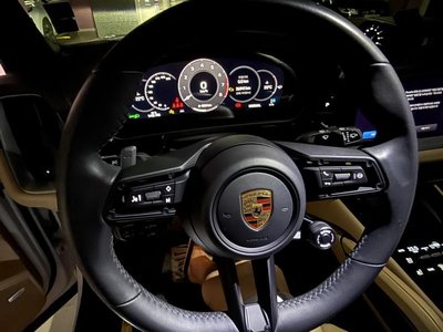 2023 Porsche CAYENNE 照片 9
