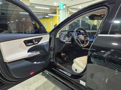 MERCEDES-BENZ E-CLASS - 10