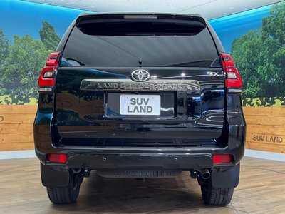 2022 Toyota LAND CRUISER PRADO — миниатюра 16