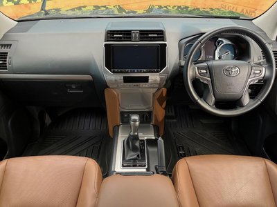 2022 Toyota LAND CRUISER PRADO — фото 2