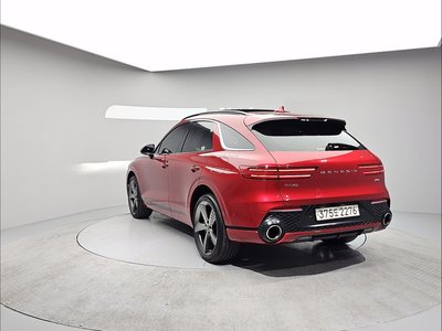 صورة 5 لـ 2021 Genesis GV70