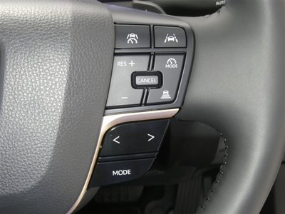 صورة مصغرة 18 لـ 2023 Toyota CROWN CROSSOVER